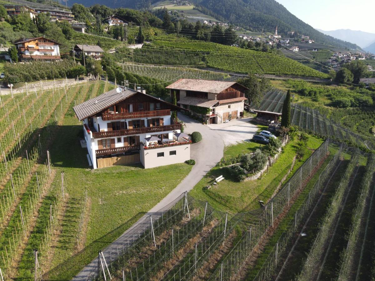 Noessinghof Bed & Breakfast Tirolo Bagian luar foto